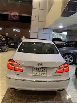 هیوندای جێنسس